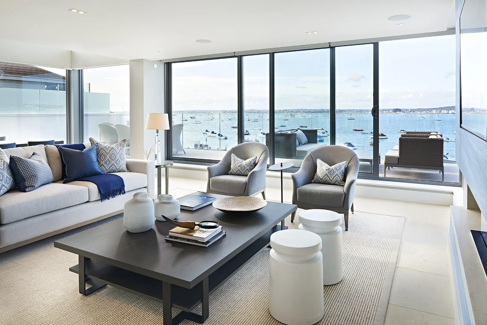 Moondance Property - Lounge